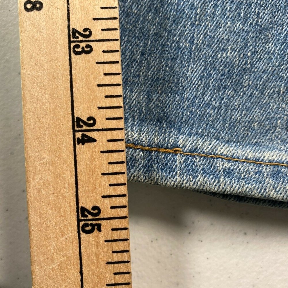 New Wrangler Jeans Boys 10 Husky Taper Fit Stretch - Picture 9 of 9